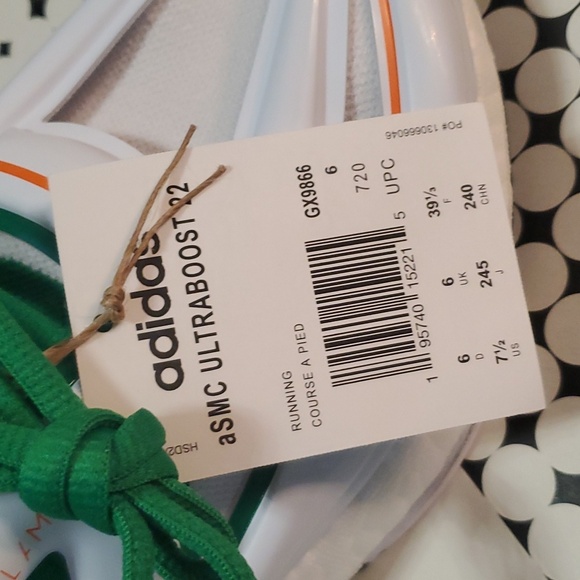 NWT STELLA MCCARTNEY/ADIDAS  ULTRABOOST 22 - Picture 7 of 10